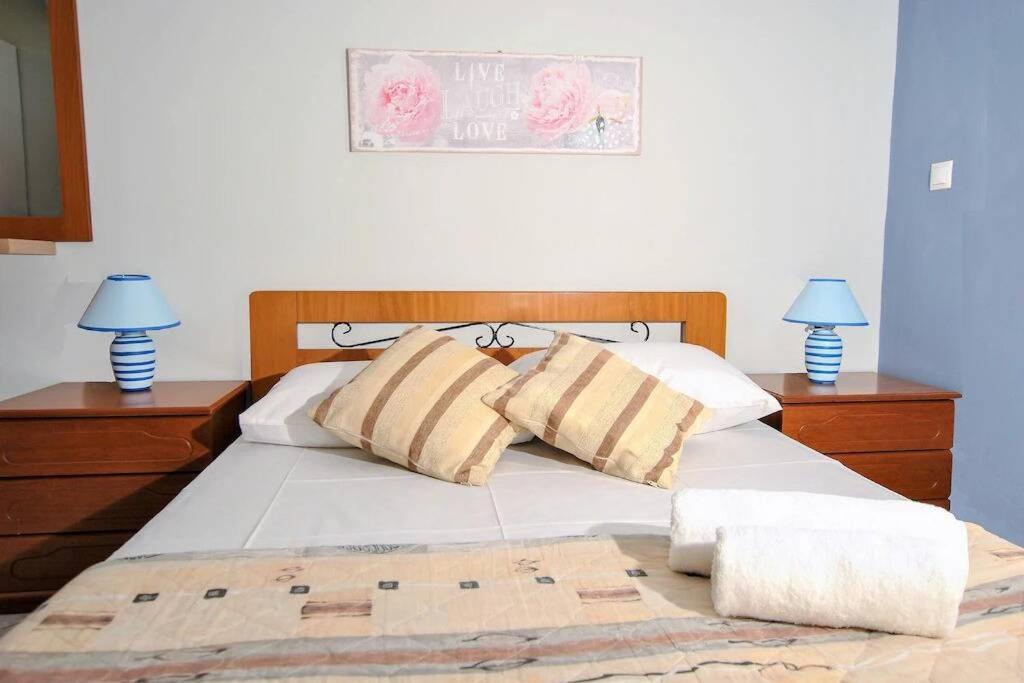 'Panos' Comfy Apartment Аргостолион Екстериор снимка